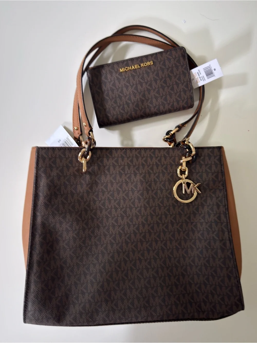 NWT Michael Kors Sofia Large Signature Tote Handbag + Wallet $240